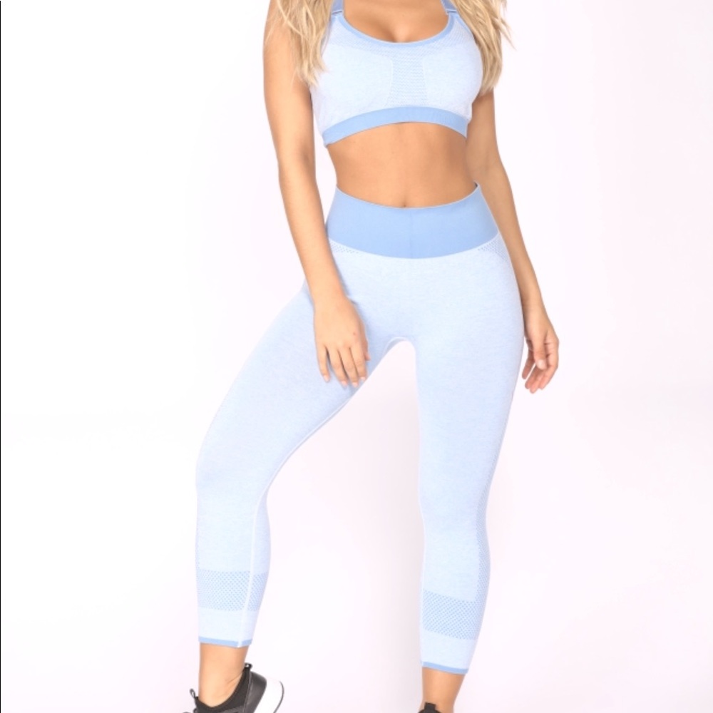 Fashionnova sports bra and leggings set